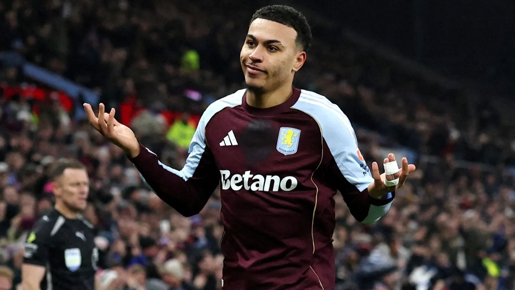 الدوري الإنجليزي - ثنائية روجرز تقود أستون فيلا لمواصلة انتصاراته في البريميرليغ 