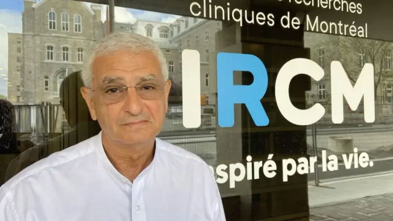 من هو الدكتور نبيل صيدح الفائز بجائزة نوابغ العرب 2025؟