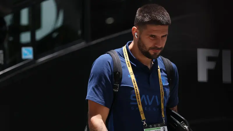 ما سبب غياب ميتروفيتش عن مباراة الهلال الحاسمة أمام باتشوكا؟