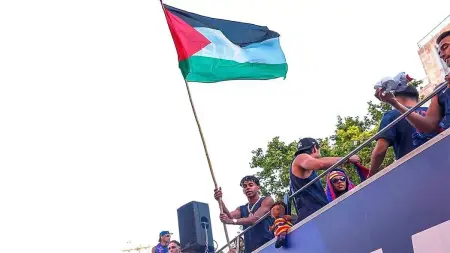 related_news_inside_blogsلامين يامال تحت الأضواء في أول ظهور بعد أزمة رفع علم فلسطين