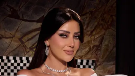 related_news_inside_blogsفيديو - رضوى الشربيني في مواجهة أزمة عائلية تنتهي بفسخ خطوبة على الهواء