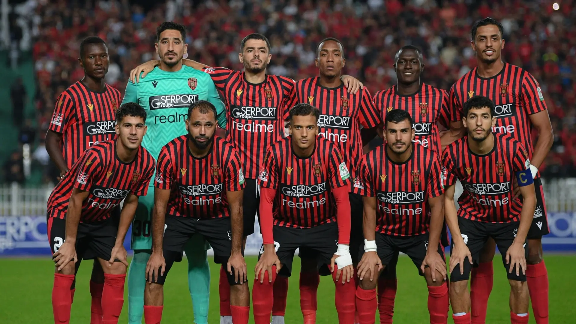 اتحاد العاصمة حامل لقب كأس الكونفدرالية الإفريقية (فيسبوك) اتحاد العاصمة حامل لقب كأس الكونفدرالية الإفريقية (فيسبوك)