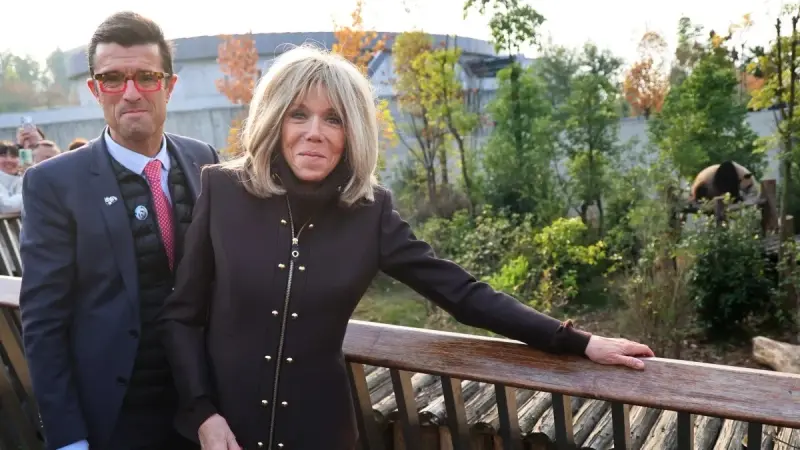 فيديو وصور - بريجيت ماكرون تزور صديقا قديما في الصين