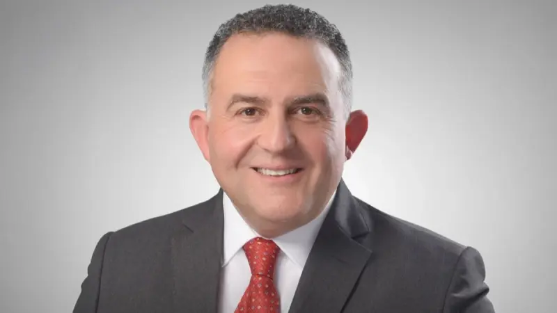 من هو عمر محمد صادق رضوان؟ تعرف على الرئيس الجديد للبورصة المصرية