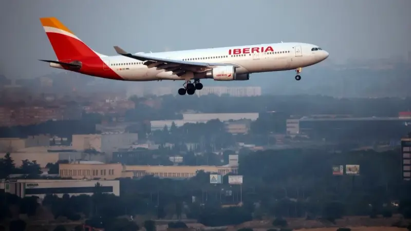 "إيرباص" تكشف سبب توقف 100 طائرة "إيه 320" عن الخدمة