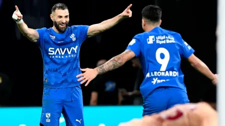 related_news_inside_blogsالدوري السعودي - هاتريك بنزيما يقود الهلال لاكتساح الخلود وفوز درامي لنيوم على الاتحاد