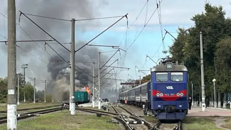 4 قتلى و12 جريحا في انفجار بمحطة قطار في أوكرانيا