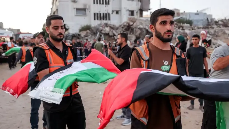 غزة تحت القصف مجددا.. غارة إسرائيلية تقتل 5 فلسطينيين