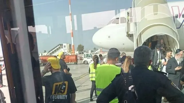 طائرة تعود لإسرائيل بعد رسالة تهديد.. ما القصة؟