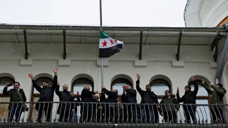 related_news_inside_blogsبينهم عاطف نجيب.. سوريا تبدأ محاكمة رموز من النظام السابق