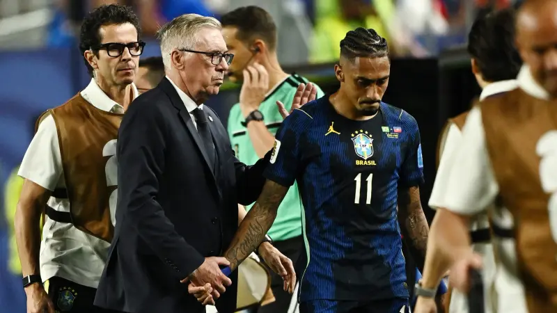 كأس العالم 2026 - نجم البرازيل "قلق" بشأن إصابة رافينيا.. وأنشيلوتي يحسم الجدل
