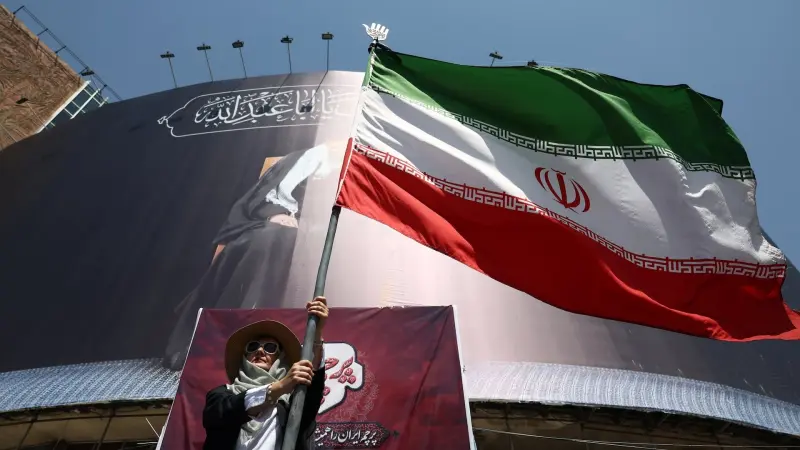 أخبار اتفاق إيران.. الحرس الثوري يحذر أميركا وإسرائيل من ارتكاب أي خطأ