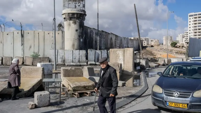 تهجير وخنق اقتصادي.. إسرائيل تقوض حياة الفلسطينيين في الضفة