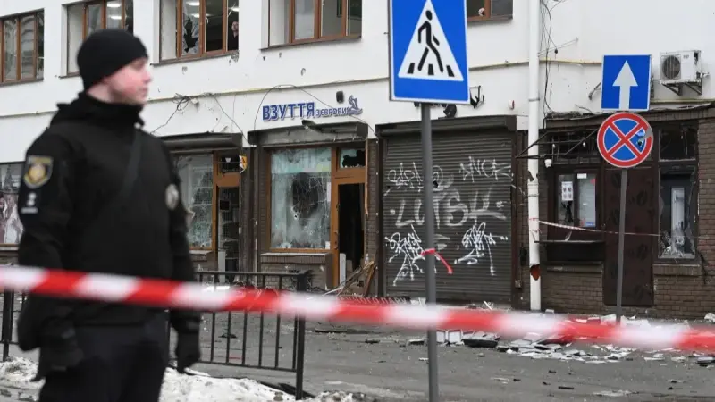 إصابة 7 أفراد في انفجار استهدف دورية للشرطة الأوكرانية