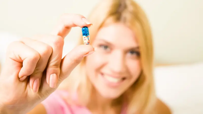 هل يمكن تناول المكمّلات الغذائية من دون وصفة طبيب؟