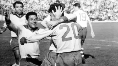 related_news_inside_blogsكأس العالم 1962 في تشيلي.. ما بين تحدي الزلازل وهيمنة البرازيل على الذهب