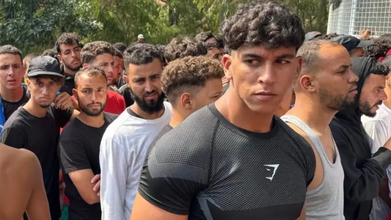 الداخلية الإسبانية: 49 ألف مهاجر دخلوا إلى سبتة خلال 24 ساعة الماضية