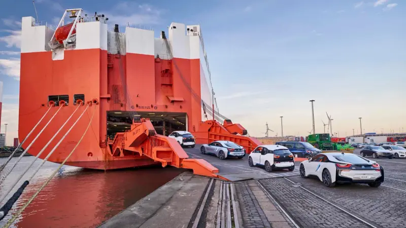 استيراد المركبات ذاتيا.. خطوة سعودية نحو التحول الرقمي