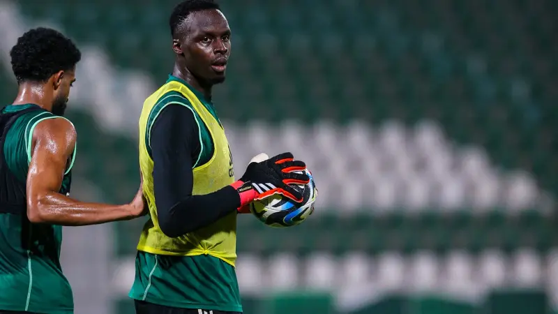 القنوات الناقلة لمباراة الأهلي اليوم ضد الرياض مع موعد المباراة والتشكيلة.. الرياض يتحدى الأهلي