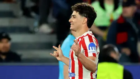 related_news_inside_blogsنتيجة وملخص أهداف برشلونة وأتلتيكو مدريد.. هدفا ألفاريز وسورلوث يحسمان موقعة الذهاب الأوروبية