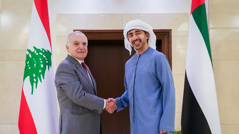 عبدالله بن زايد يستقبل وزير الثقافة اللبناني