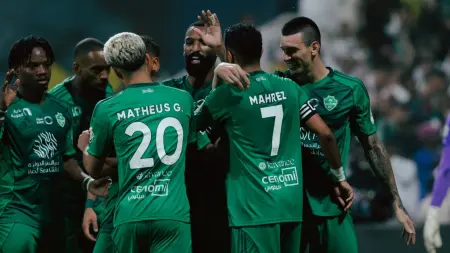 related_news_inside_blogsالدوري السعودي - الأهلي يقدم هدية لغريمه الاتحاد بالفوز على التعاون