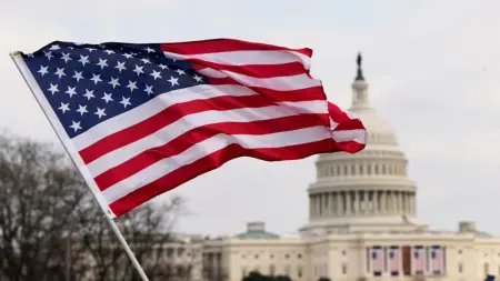 related_news_inside_blogsتقرير: لن تنجح إستراتيجية ترامب بفنزويلا في إيران.. ما السبب؟