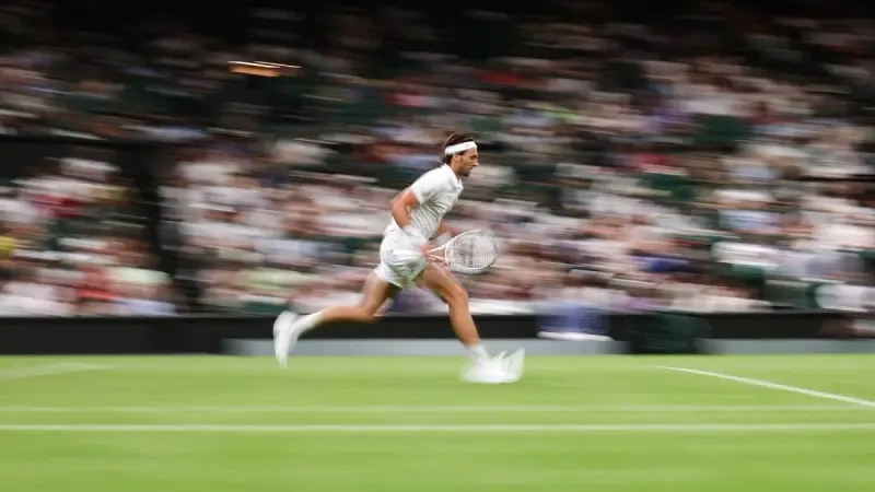 مواعيد مباريات ويمبلدون للتنس اليوم 1 يوليو 2025 والقنوات الناقلة.. برنامج اليوم الثاني