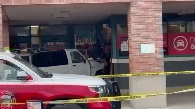 إصابات بحادث صدم مشاة "متعمد" في كاليفورنيا