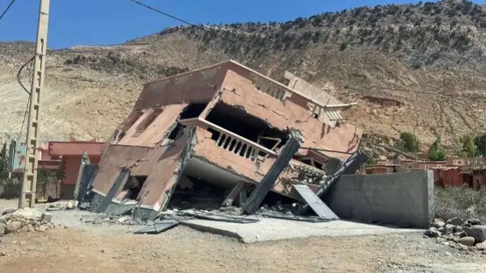 هزة أرضية في مدينة العرائش تُثير مخاوف المغاربة