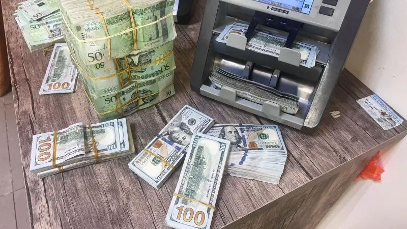 قضية نصب كبرى في الجزائر.. من هو أيوب عيسيو؟