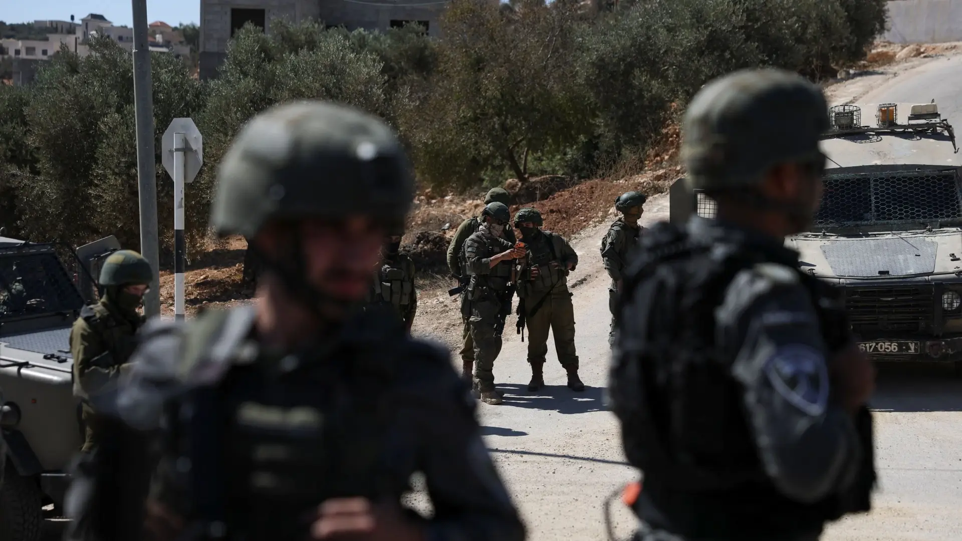 تهجير أكثر من 33 ألف فلسطيني من 3 مخيمات في الضفة الغربية عام 2025 (رويترز) تهجير أكثر من 33 ألف فلسطيني من 3 مخيمات في الضفة الغربية عام 2025 (رويترز)