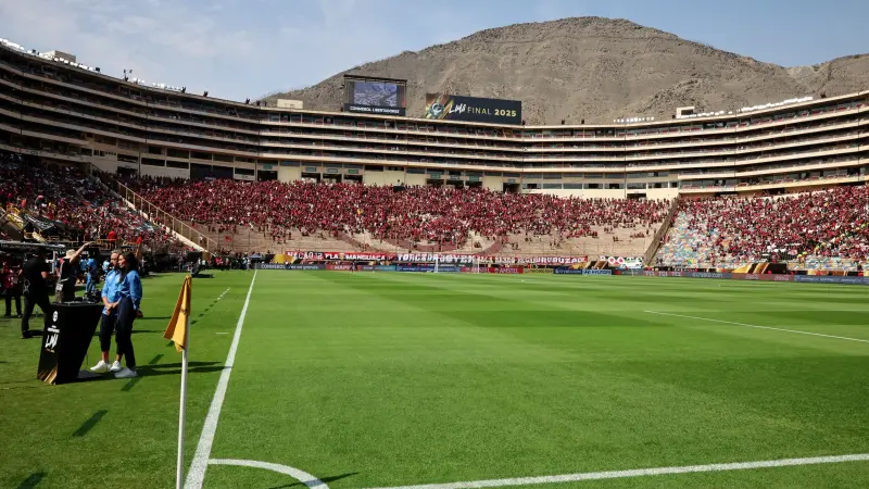 بث مباشر - مباراة بالميراس ضد فلامينغو في نهائي كوبا ليبرتادوريس 2025 لحظة بلحظة