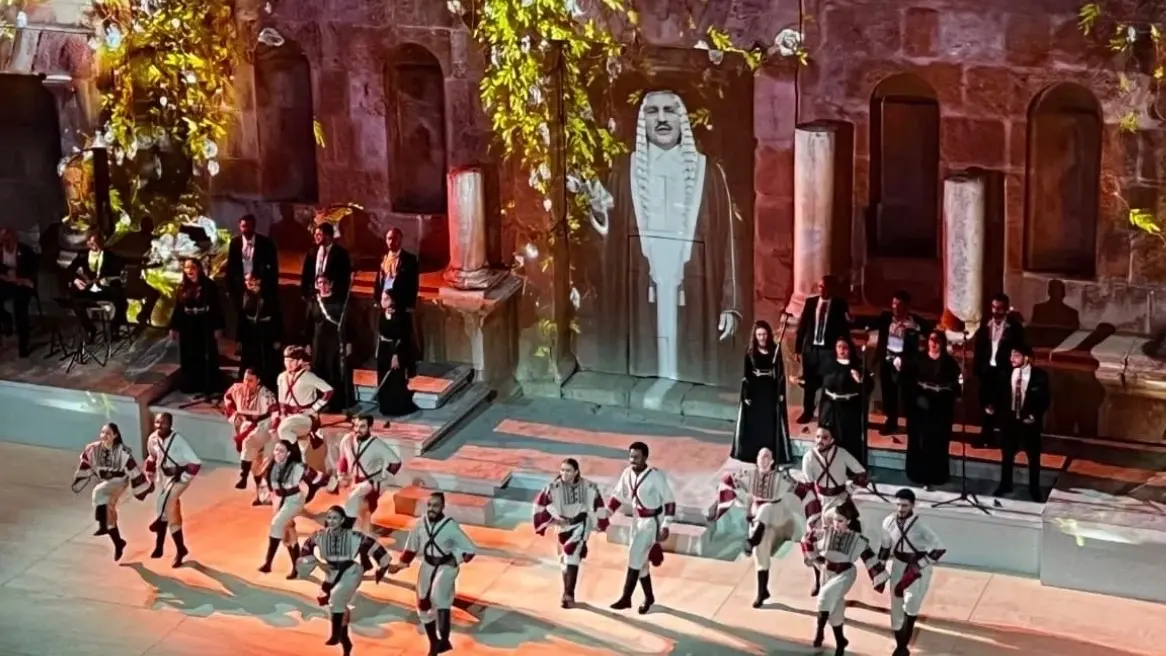 انطلاق الدورة 40 من مهرجان جرش وسط حضور رسمي وفني واسع (فيسبوك) انطلاق الدورة 40 من مهرجان جرش وسط حضور رسمي وفني واسع (فيسبوك)