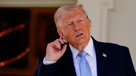 related_news_inside_blogsترامب: أرسلنا أسلحة إلى المتظاهرين في إيران