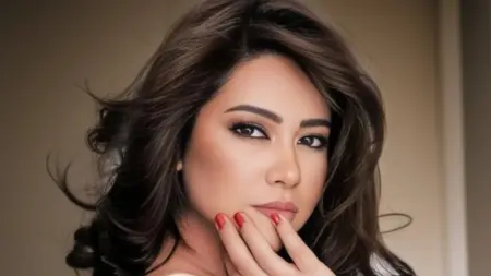 شيرين عبد الوهاب تحسم الجدل القانوني حول حساباتها الرقمية
