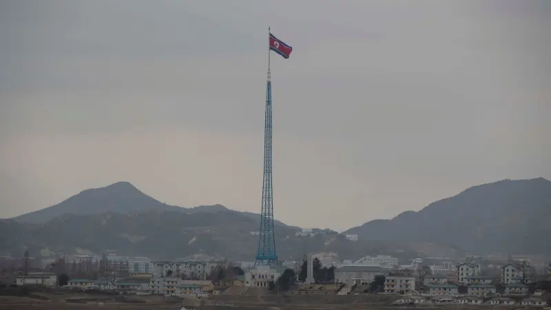 كوريا الشمالية تعدل دستورها.. حذف إشارة إعادة التوحيد مع كوريا الجنوبية