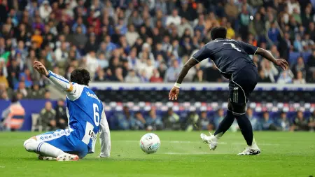 related_news_inside_blogsالمشهد سبورتس: إنتر ميلان بطلا للكالتشيو.. وريال مدريد يؤجل تتويج برشلونة بالليغا