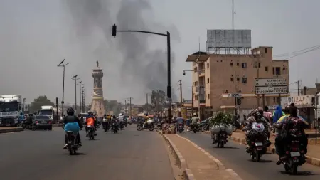 related_news_inside_blogsسيناريو الانفصال والإرهاب.. ماذا يحدث في مالي؟