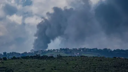 "حزب الله" يعلن إطلاق صواريخ على شمال إسرائيل ردا على "خرق وقف إطلاق النار"