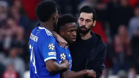 related_news_inside_blogsمدرب تشيلسي يعلق على حادثة فينيسيوس: "لا مكان للعنصريين في كرة القدم"