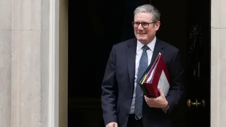 related_news_inside_blogsأول ردّ من رئيس وزراء بريطانيا على دعوات الاستقالة بسبب إبستين