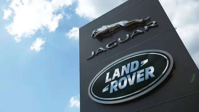 جاكوار تنفي إقالة مدير التصميم: ما تردد غير صحيح