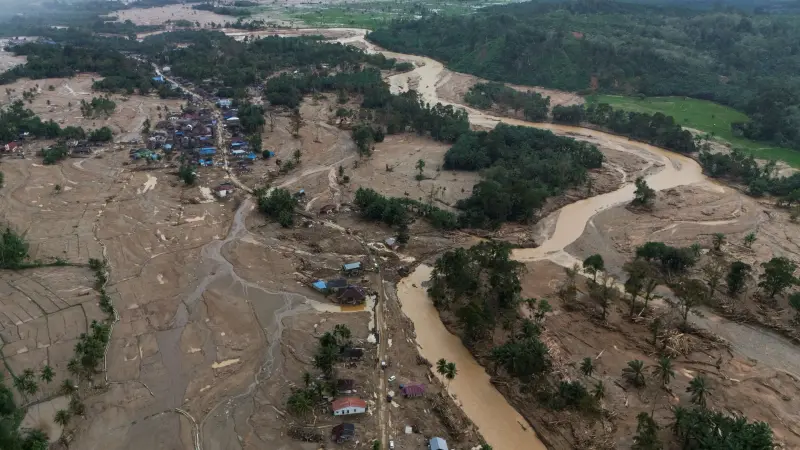 فيضانات إندونيسيا تفاقم انتشار الأمراض