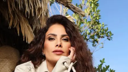 related_news_inside_blogsفيديو - صبا مبارك لـ"المشهد": "وراء الشمس" سبق عصره