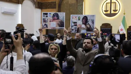 related_news_inside_blogsفيديو - محاكمات علنية تفتح ملف رموز نظام الأسد.. ما الذي ينتظرهم؟