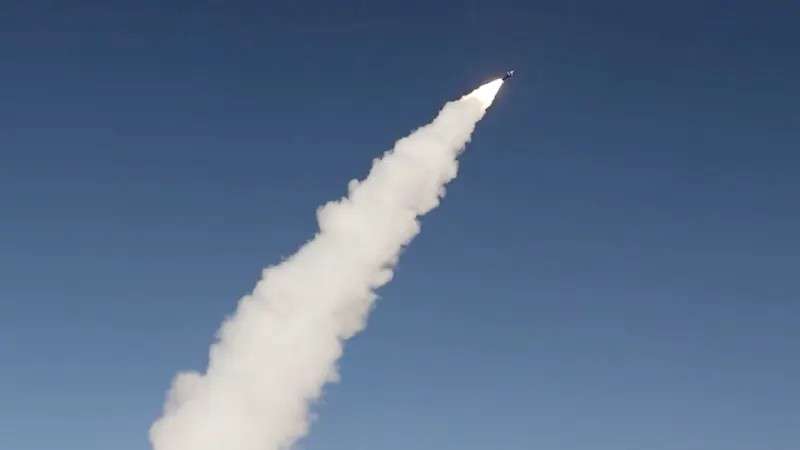 محادثات سرية.. روسيا تدرس تسليح "الحوثيين" بصواريخ ياخونت