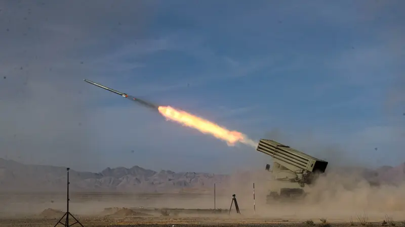 إيران تلوّح باستخدام صواريخ متطورة ضد إسرائيل في هذه الحالة