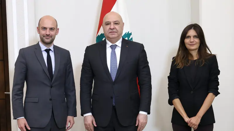 عون: الوجود الإسرائيلي يعرقل انتشار الجيش اللبناني على الحدود