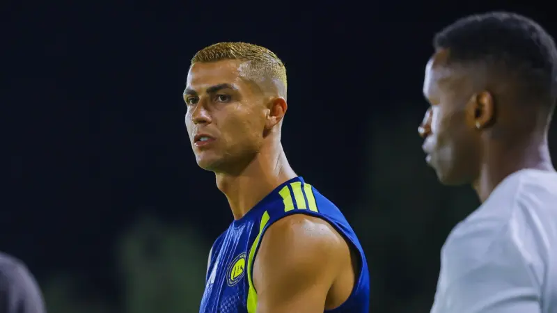 تشكيلة النصر اليوم أمام الفتح في دوري روشن السعودي.. هل يشارك رونالدو؟